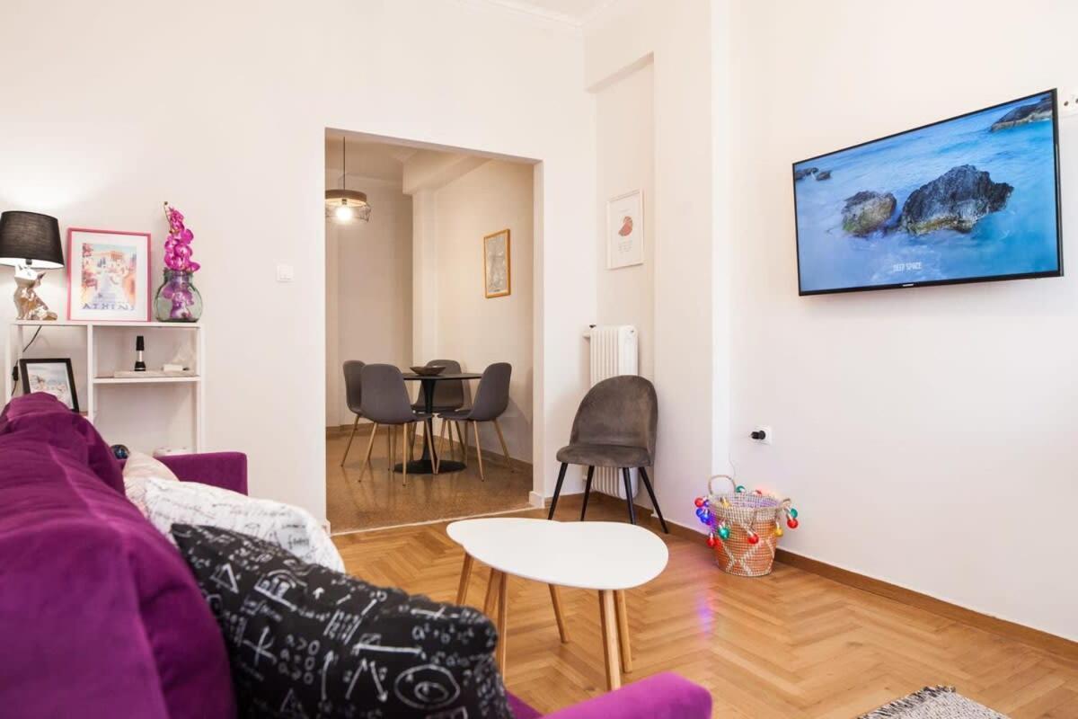 Contemporary Stylish Apartment Located Near Metaxourgeio Area Athen Eksteriør billede