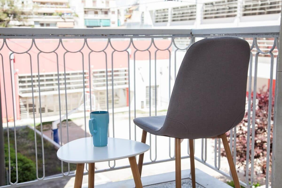 Contemporary Stylish Apartment Located Near Metaxourgeio Area Athen Eksteriør billede